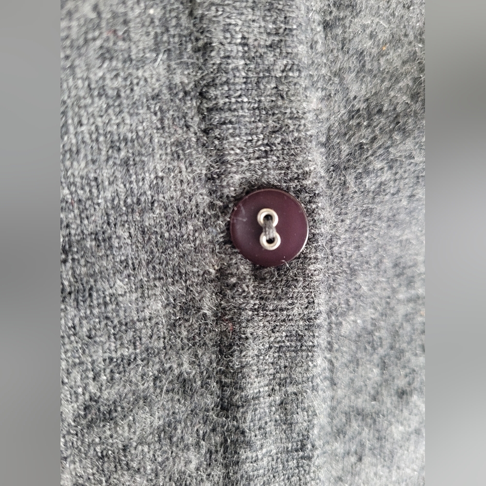 Cashmere Cache 100% 2-ply Cashmere Cardigan Gray Small/Medium - Picture 4 of 16